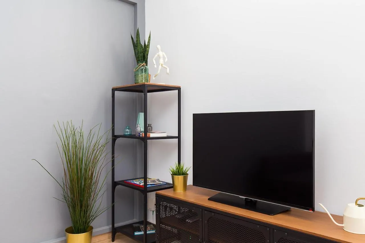 Lovely And Convenient Sagrada Familia Apartment برشلونة 0*,